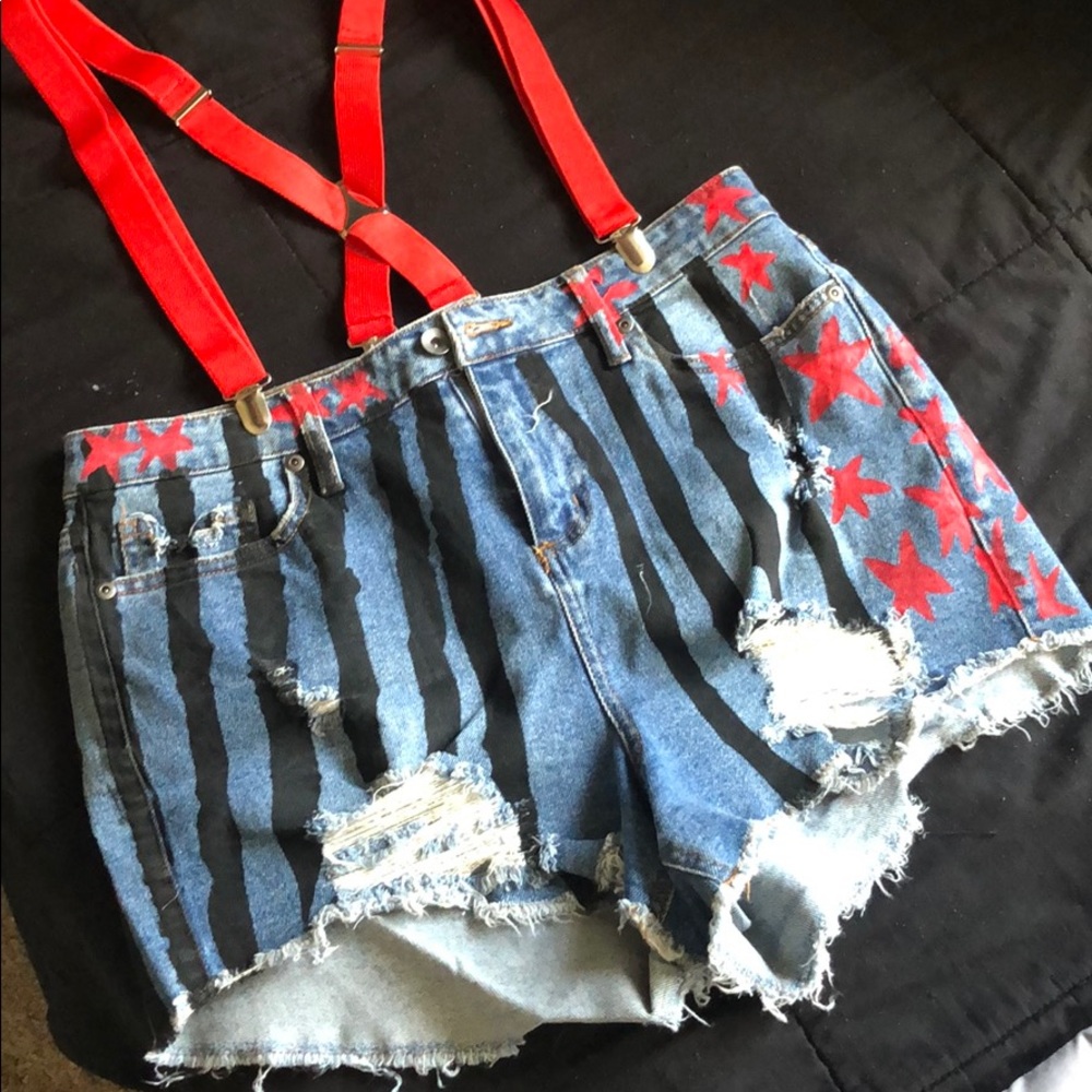Harley Quinn Birds of Prey Shorts